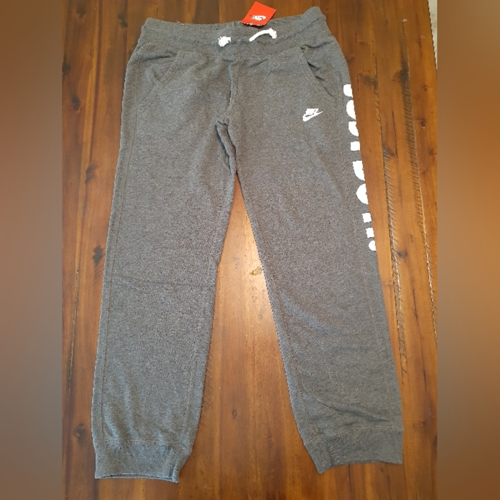 Womens Nike joggers